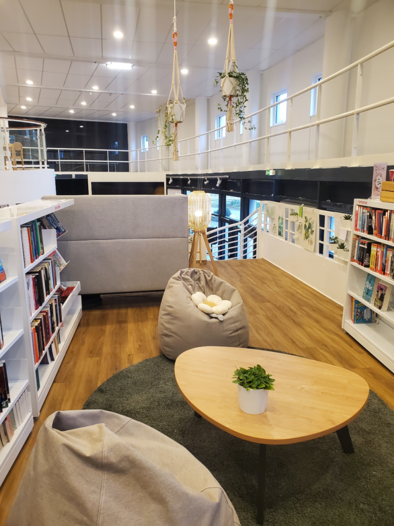 Photo du réaménagement de la médiathèque de Corbas